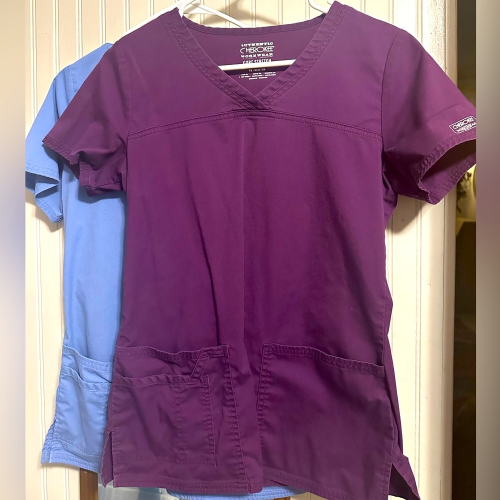 Cherokee Women’s Scrub Tops-set of two
